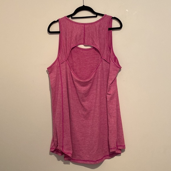 Old Navy - Pink Sleeveless Athletic Top - 3X - Picture 3 of 3